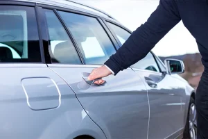 سيارات للايجار اليومي بالسائق